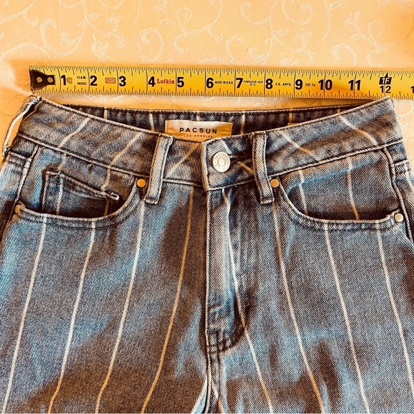 PacSun High Rise Mom Jeans In Railroad - Picture 12 of 16